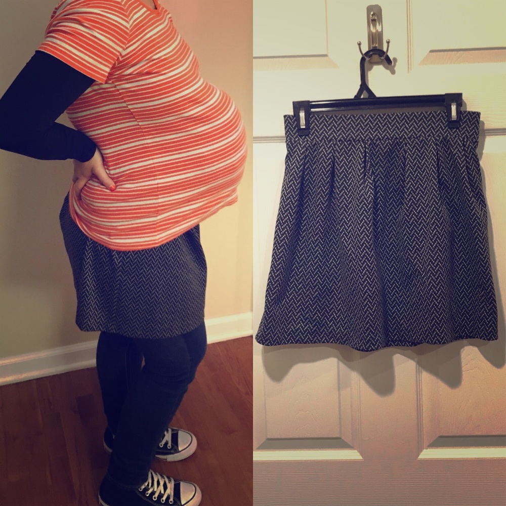 Candie’s Black and Gray Chevron Skater Skirt